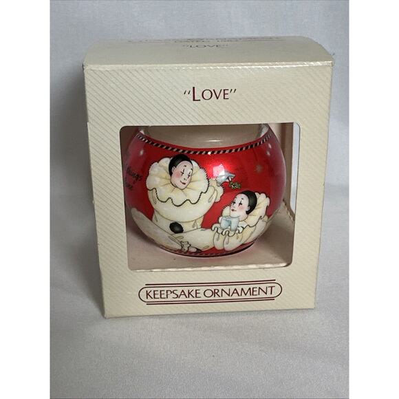 Vintage Hallmark Glass Ornament Love 1984 NOS - Picture 1 of 6